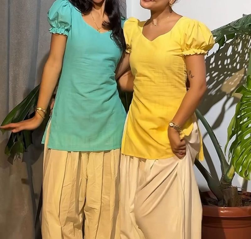 Desi puff sleeve short kurti