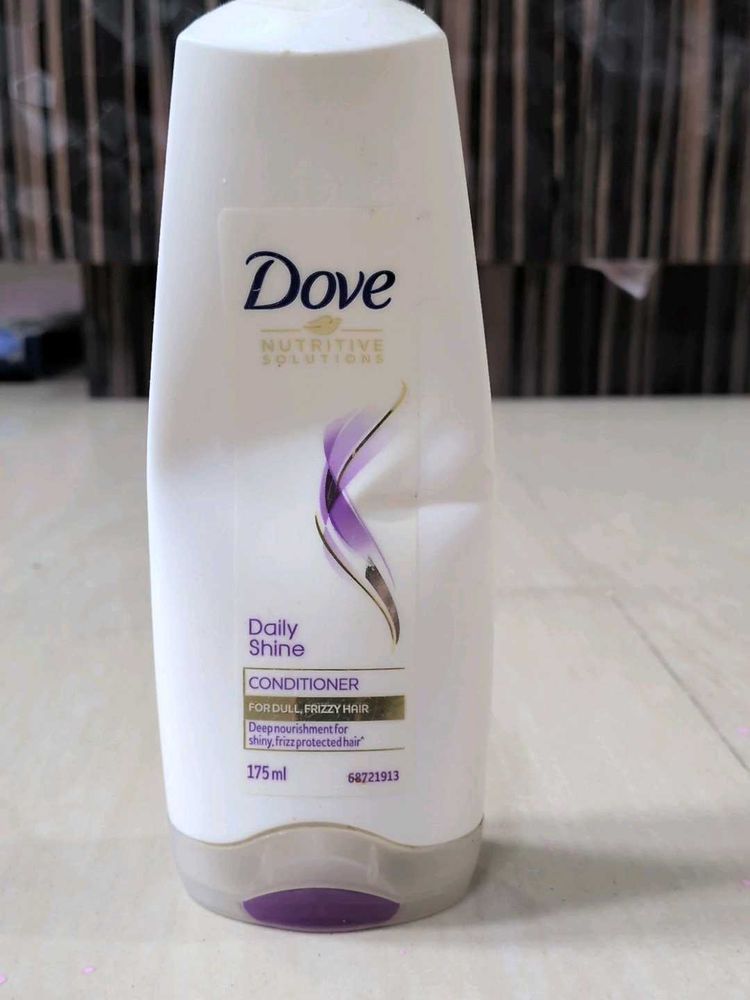 Dove Daily Shine Conditioner for Frizzy Hair