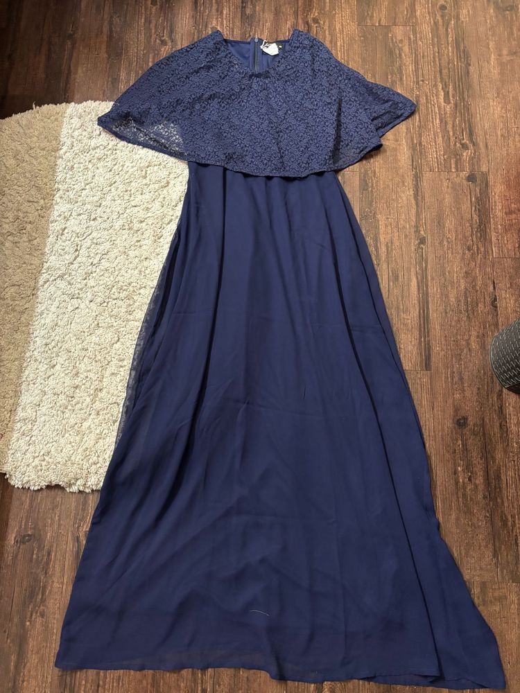 Elegant Navy Lace Cape Dress