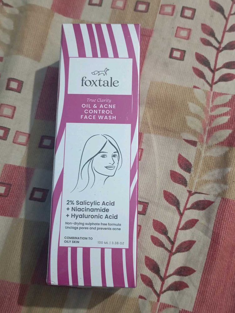 Foxtale Oil &amp; Acne Control Face Wash