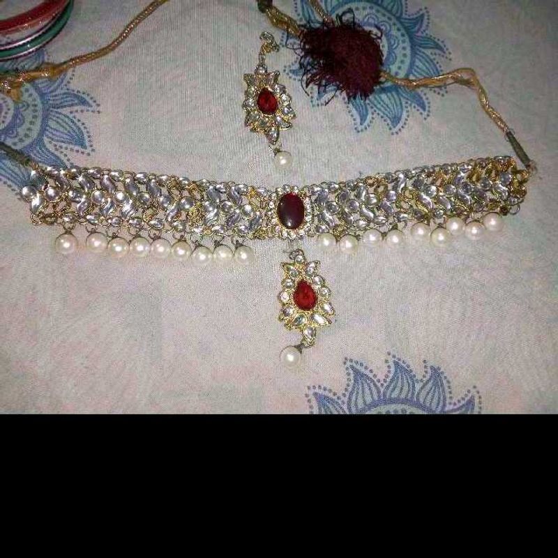 Elegant Pearl &amp; Red Stone Jewellery Set