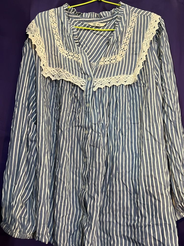 Striped Lace Collar Blouse