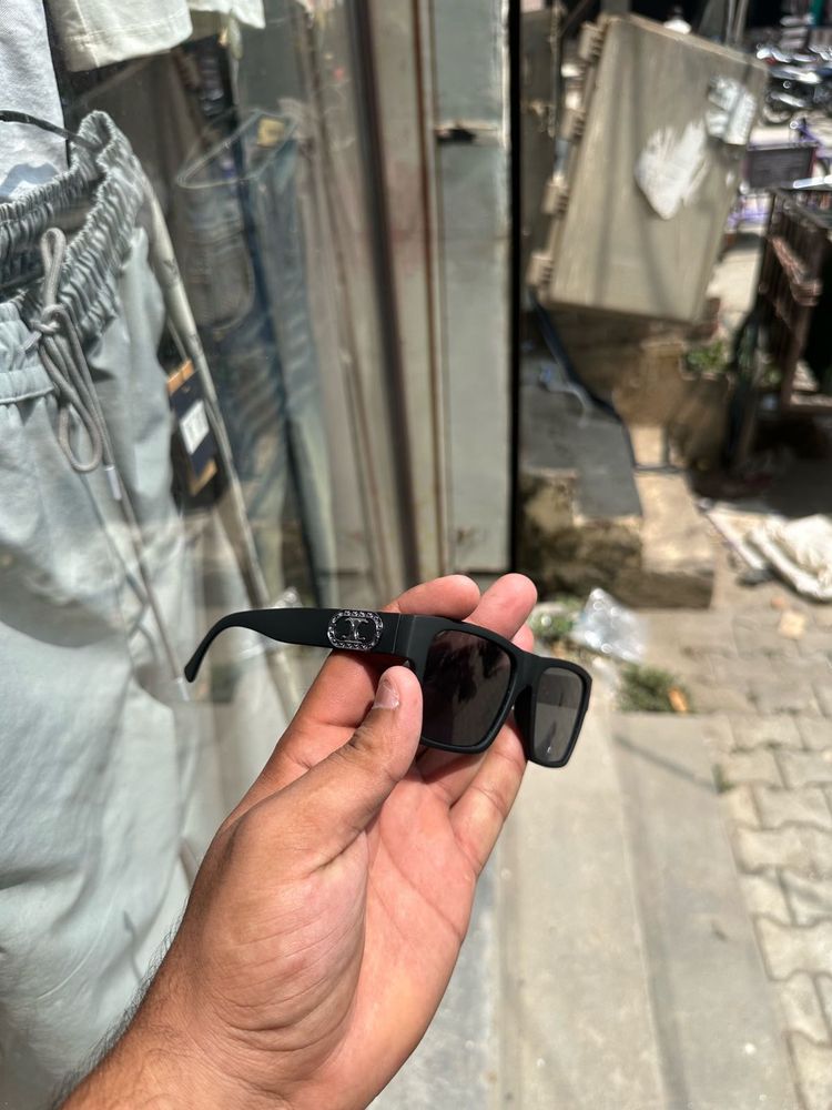 Stylish Black Sunglasses