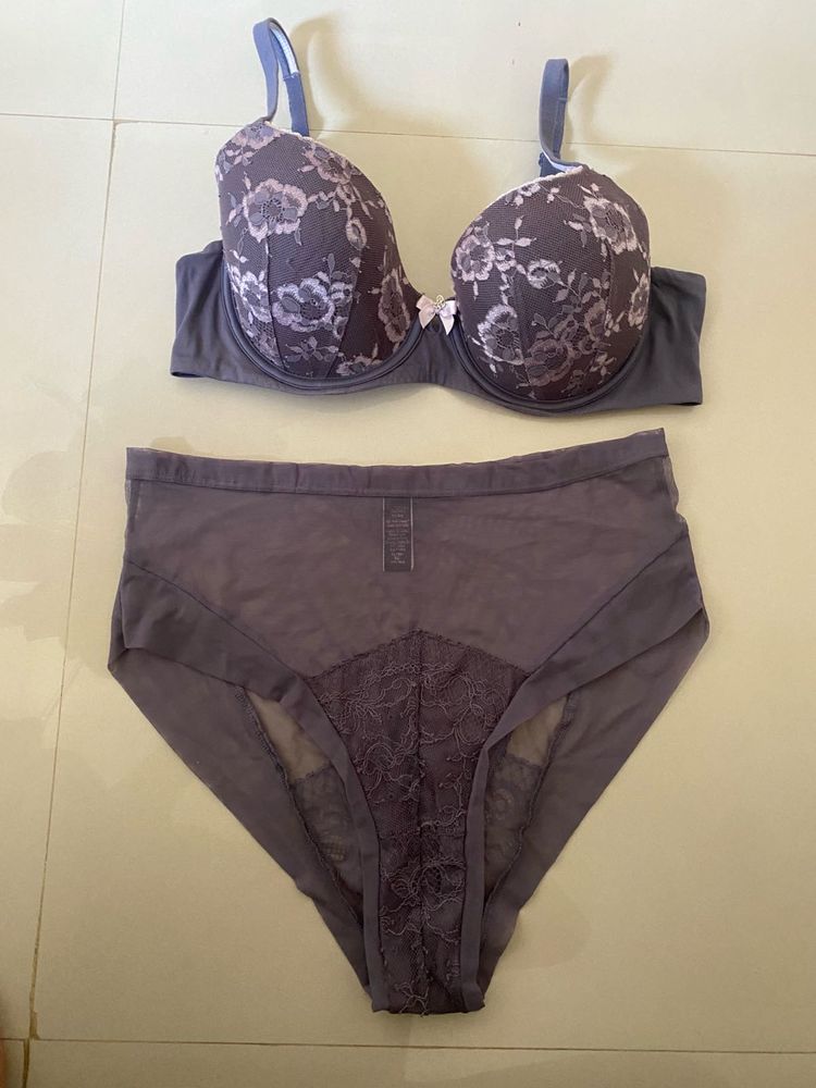 Victoria’s Secret Floral Lace Bra &amp; Panty Set