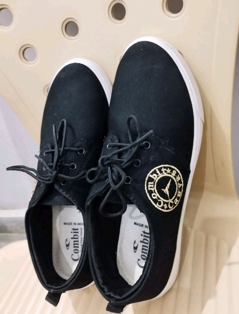 offer🔥Combit Black Casual Shoes