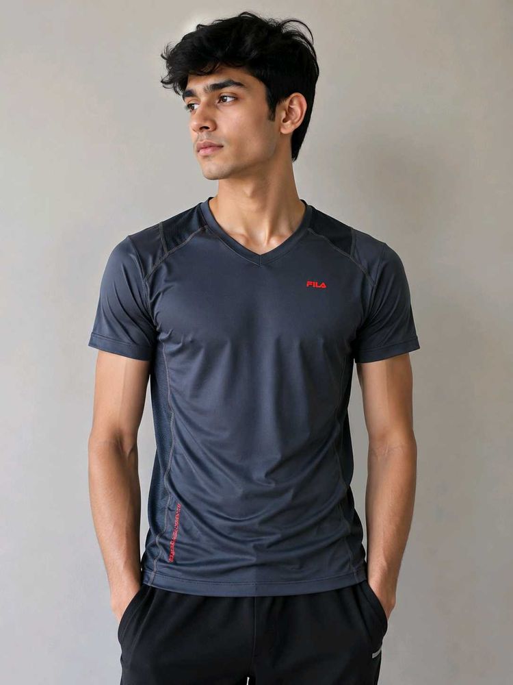 FILA Fit V-Neck T-Shirt
