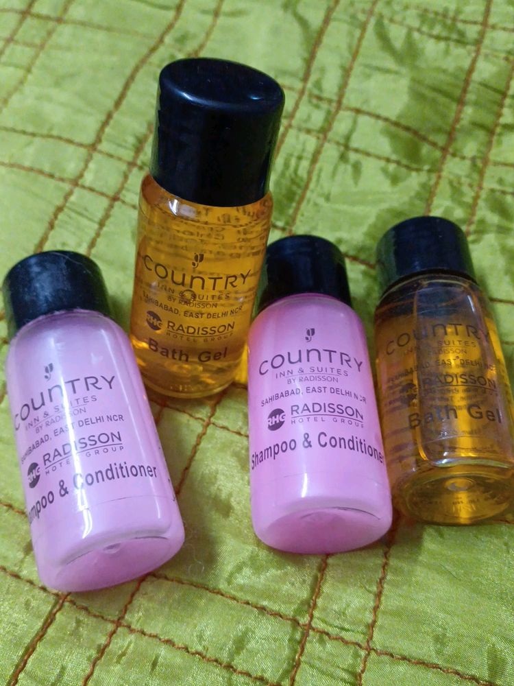 Combo (Bath Gel &amp; Shampoo Conditioner 4 Pcs) 2 Eac