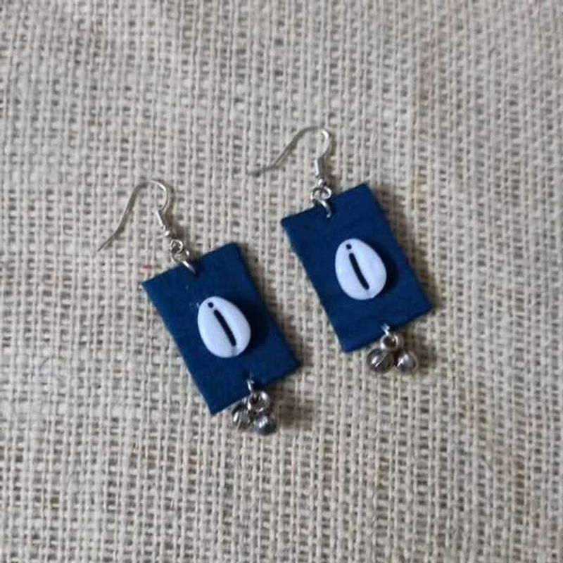 Unique Blue &amp; White Dangle Earrings