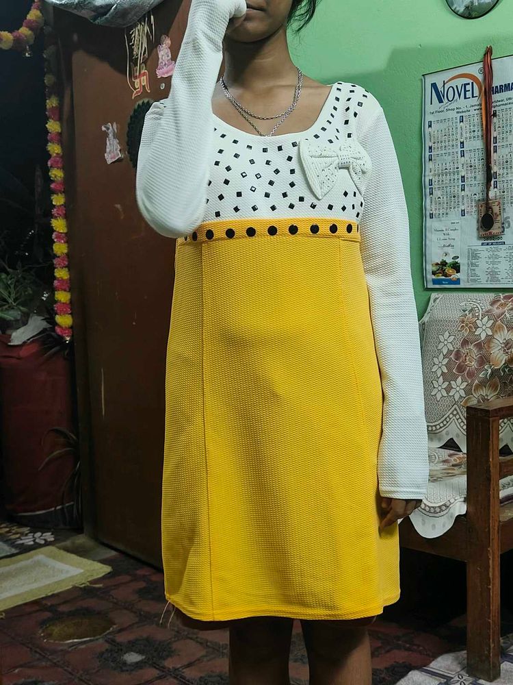 Chic Yellow and White Dress