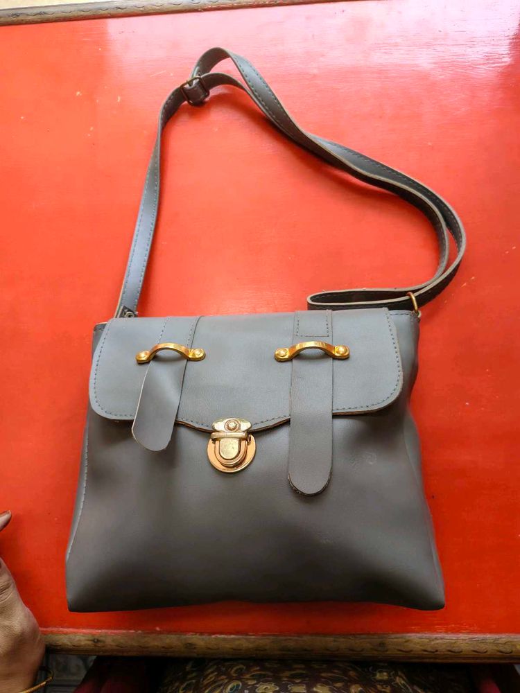 Stylish Grey Crossbody Bag