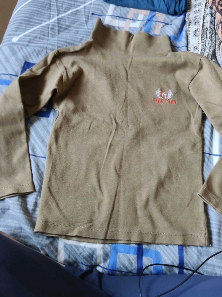 Khaki Long Sleeve Top with no any flaw.