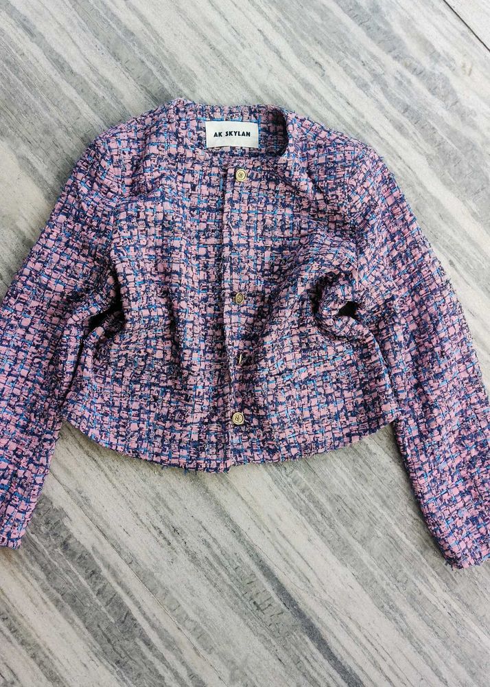 Chic Tweed Cropped Jacket