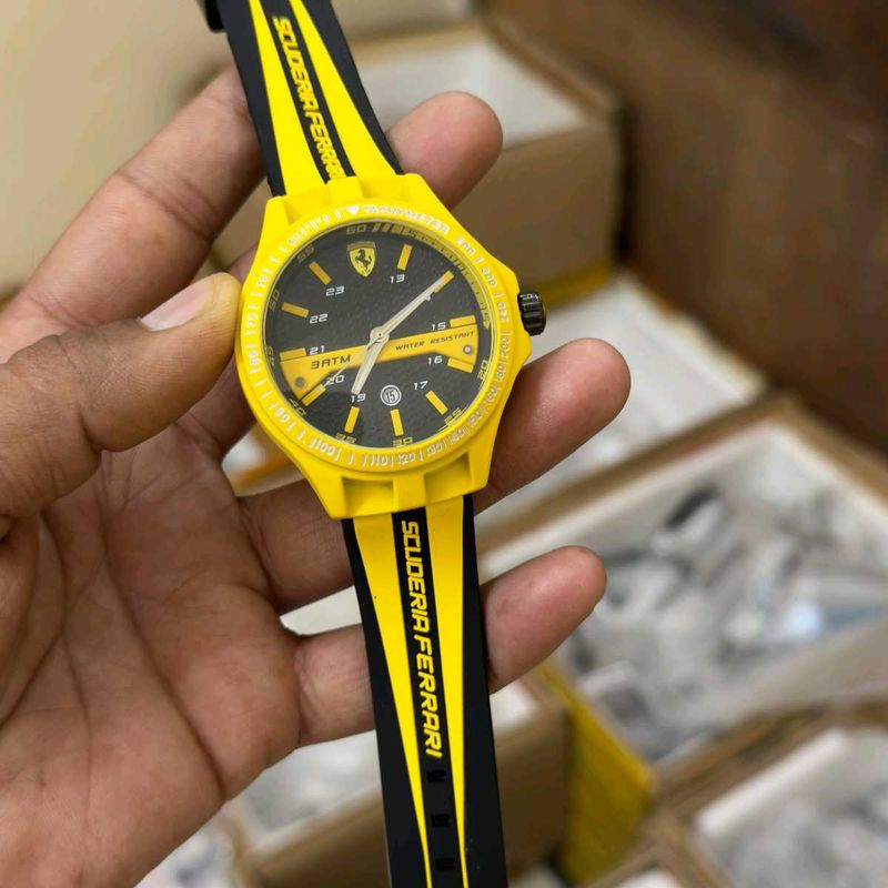 ITS Yellow HOT FERRARI* 🔥For Men# 7AA Premium Qua