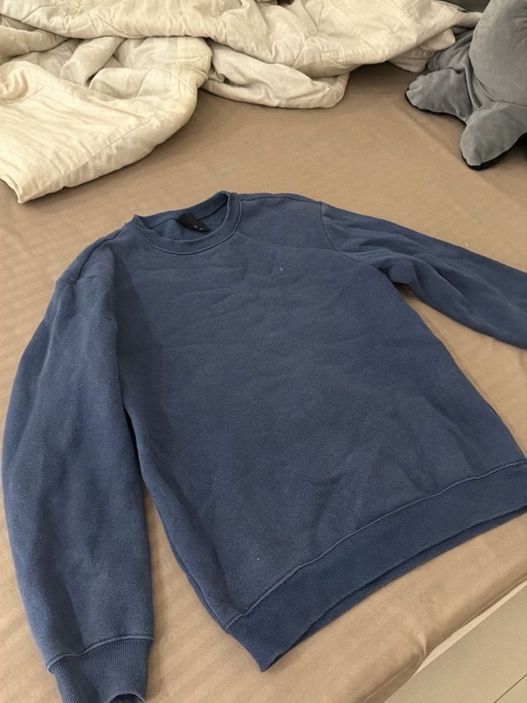Blue Crewneck Sweatshirt
