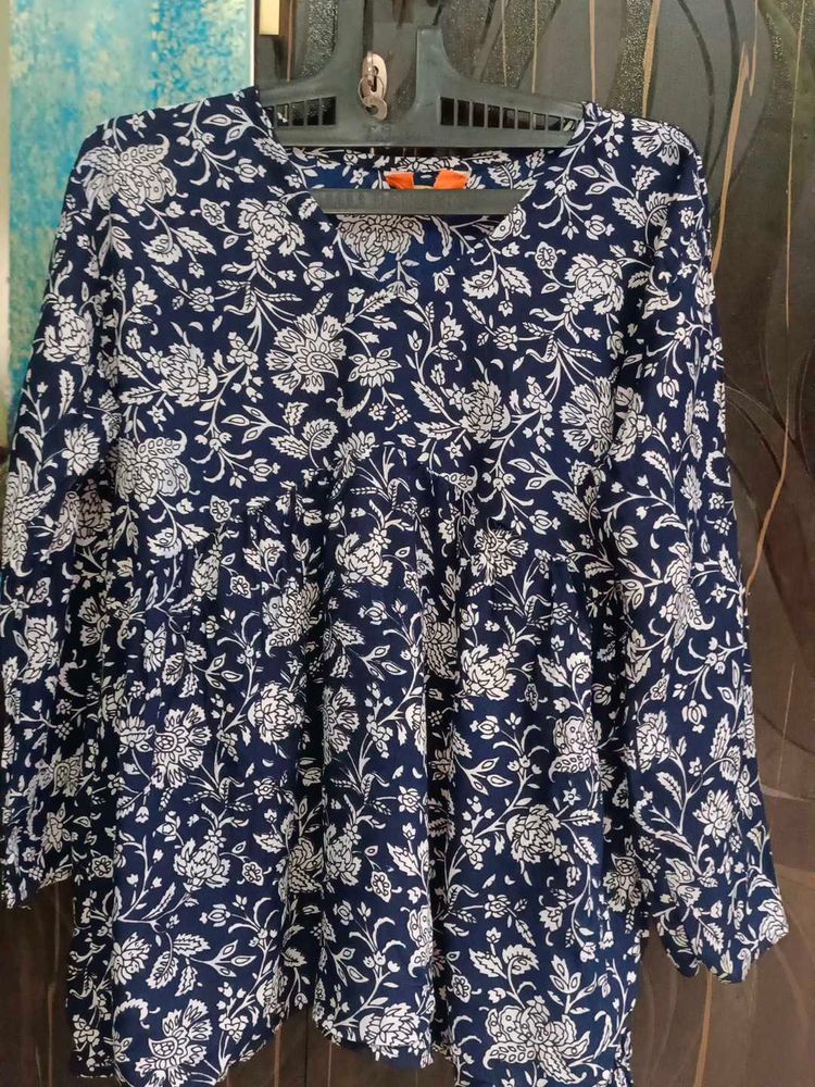 Navy Blue Floral Print Kurta