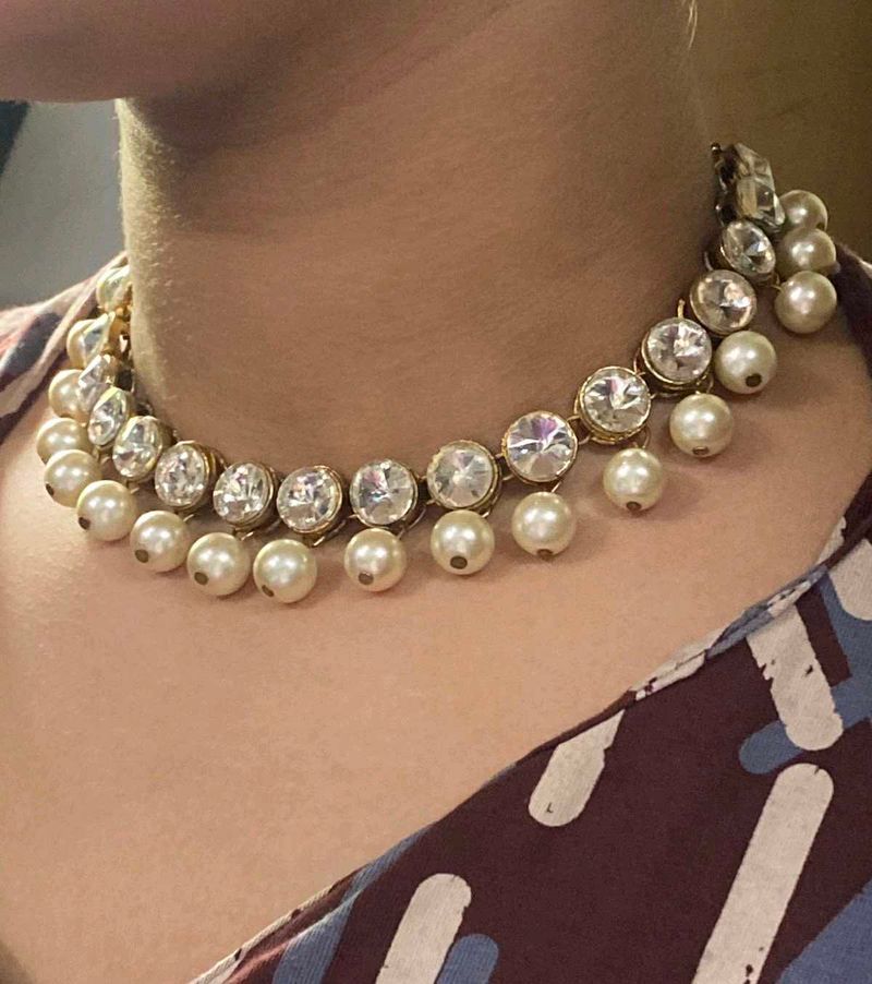 Elegant Pearl &amp; Crystal Choker Necklace