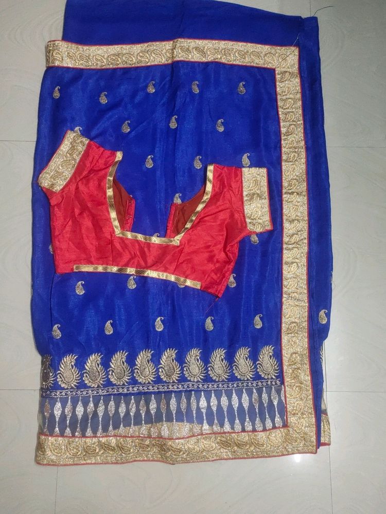 Blue Colour Saree With Blouse