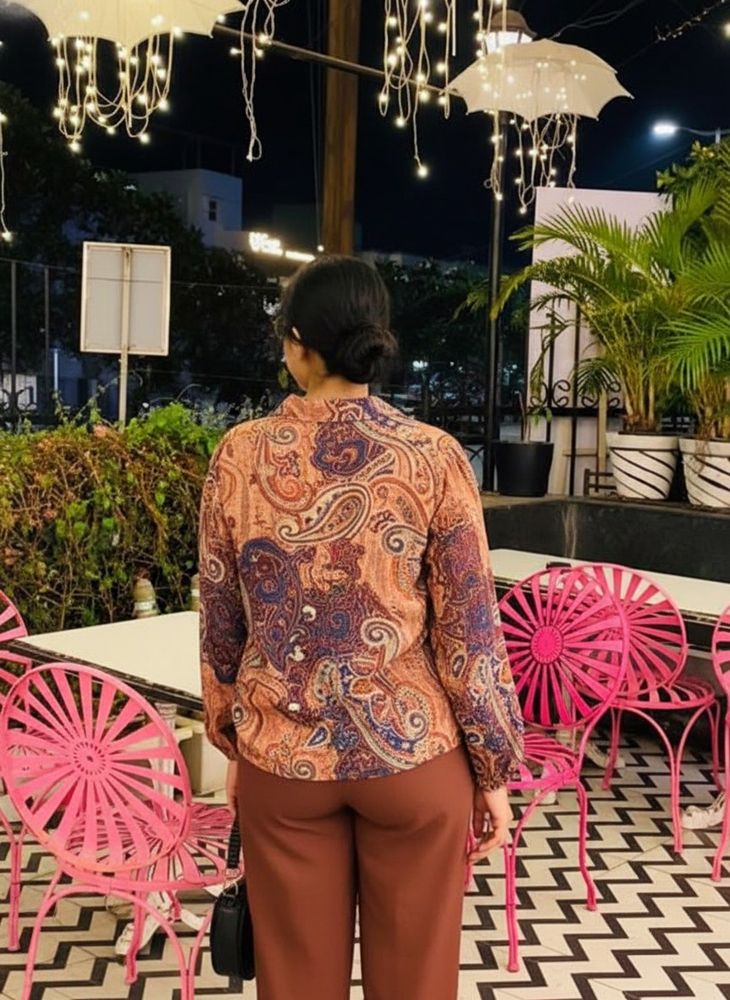 Chic Paisley Print Button-Down Shirt