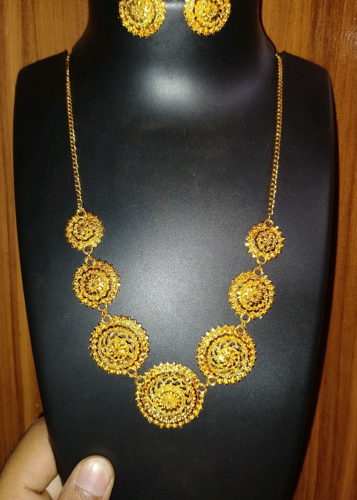 Golden Jewellery Set