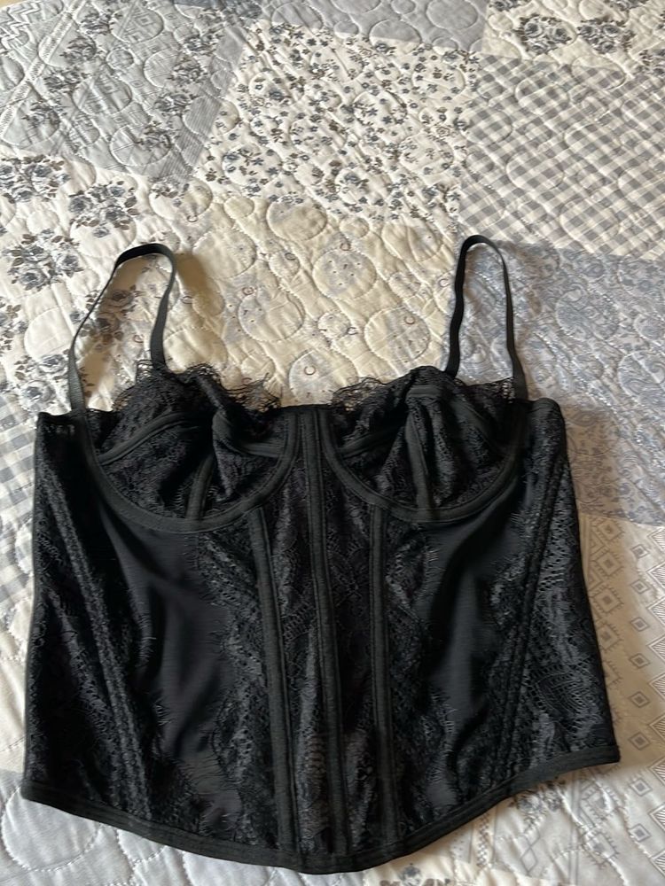 Black Lace Corset Top size Medium