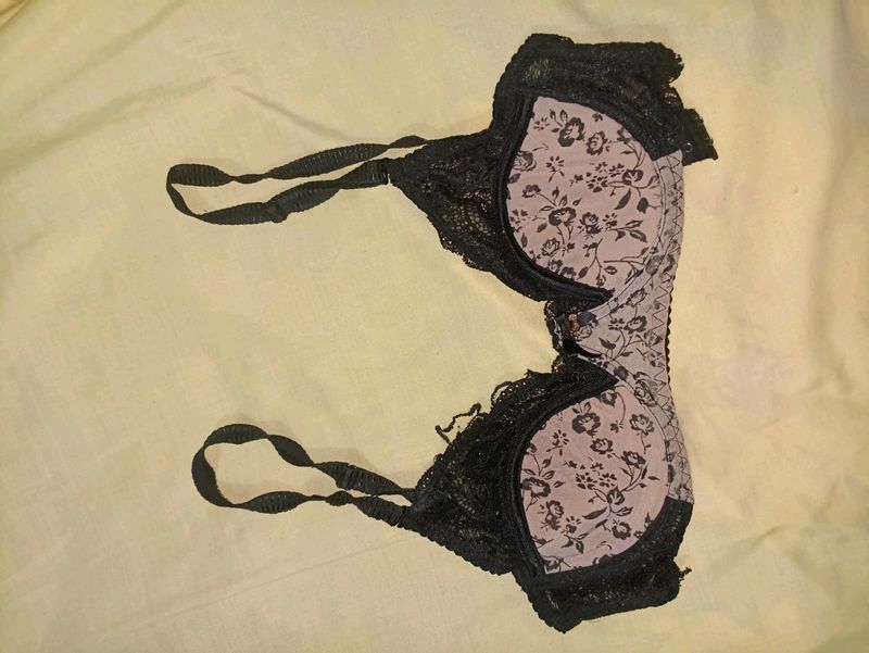 Floral Lace Trim Bra