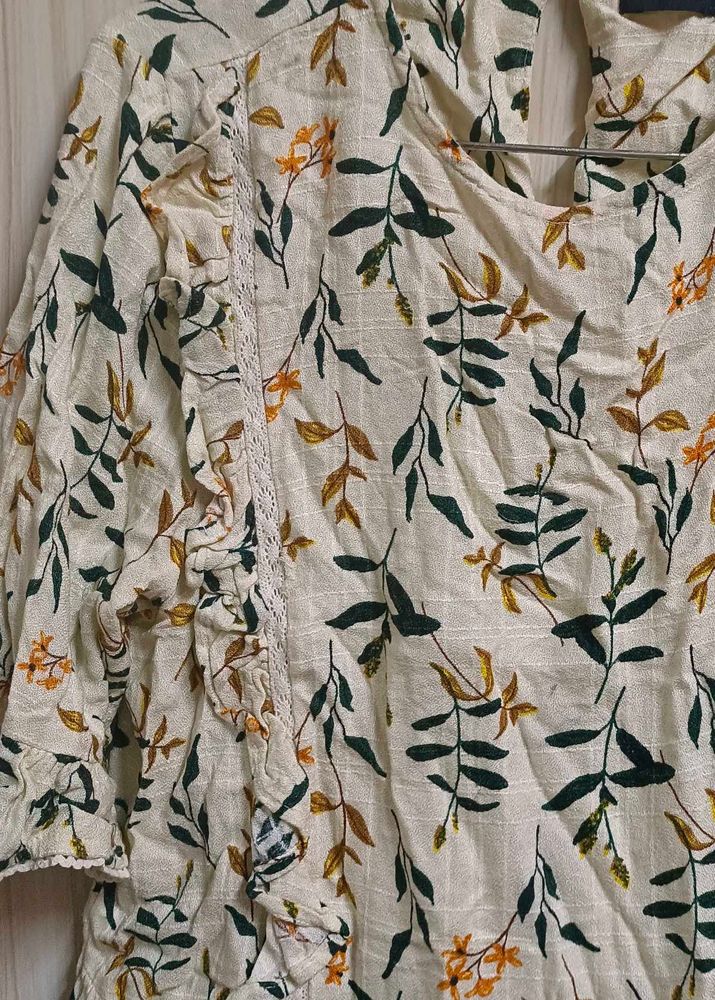 🌼 Vero Moda Floral Peplum Top