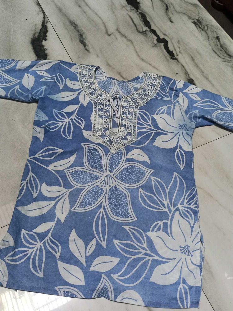 Blue Floral Print Kurta