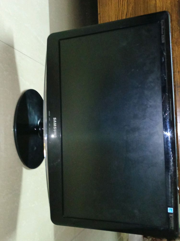 Wide LCD Monitor For Desktop