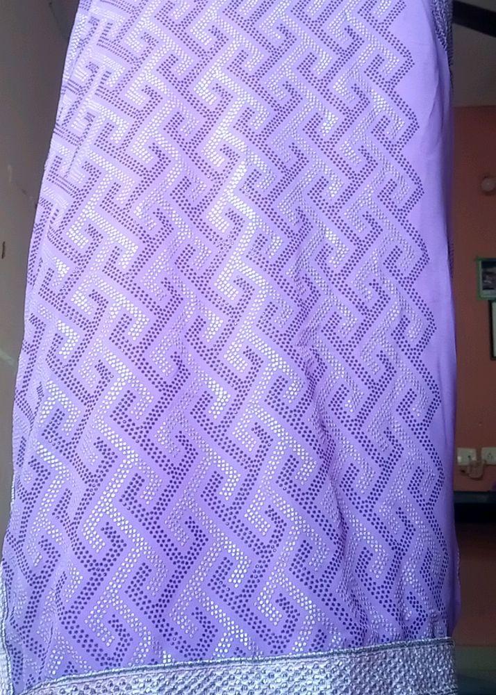 Offer...Good Looking Georgette Saree With Blouse