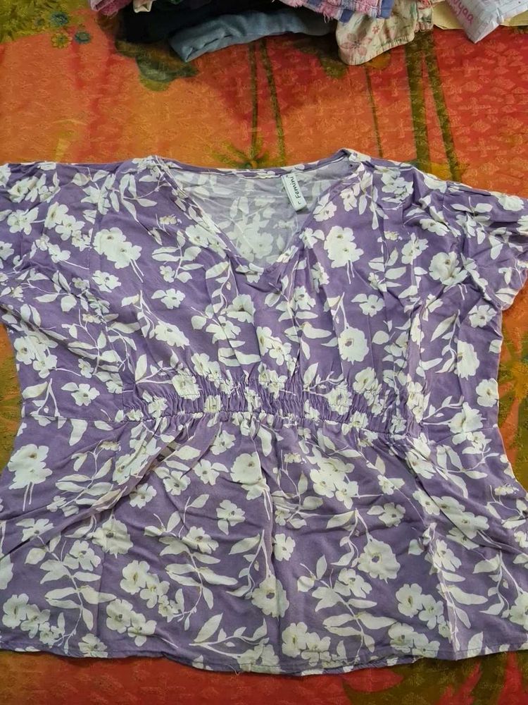 Purple Floral Print V-Neck Top