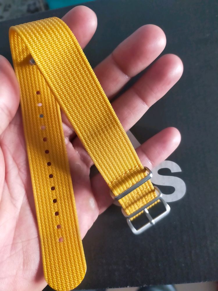 New Yellow Nato 22mm
