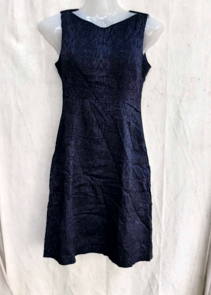 3829. Navy Blue Textured Sleeveless Dress