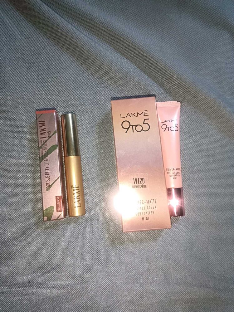 Lakme 9 to 5 Foundation &amp; Lip Product