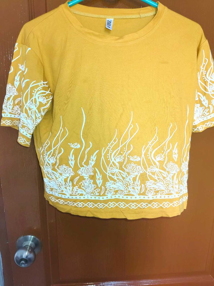 Mustard Yellow Cropped T-Shirt with Floral Pant