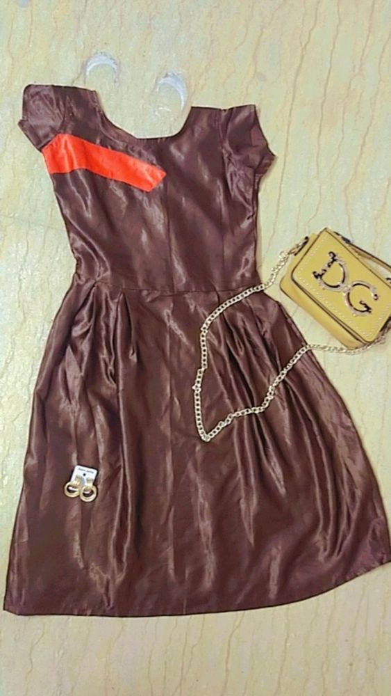 Chic Brown Satin Dress with Accent