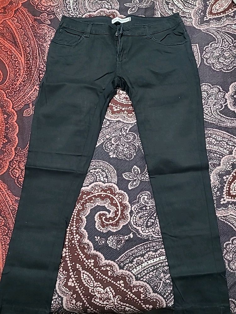 Black Non Denim Pants For Girls
