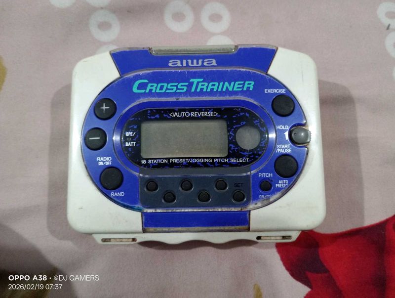 Vintage Aiwa Cross Trainer Radio