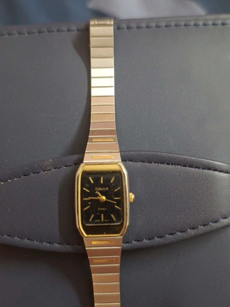 Vintage Omax Dual-Tone Quartz Watch