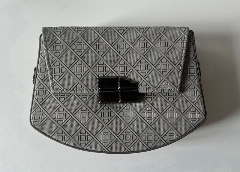 Chic Textured Grey Crossbody Bag