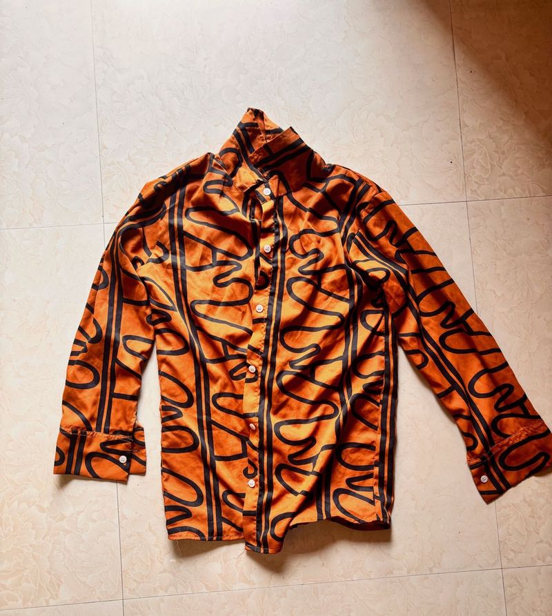 Abstract Print Button-Up Shirt