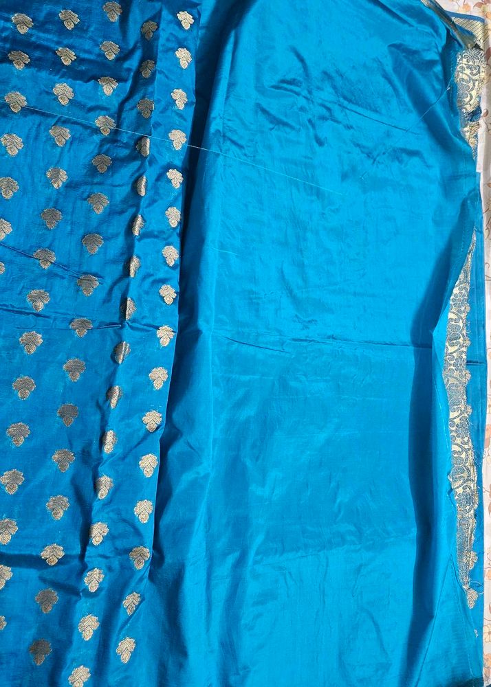 Teal &amp; Gold Saree