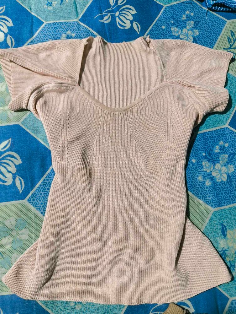Light Pink Ribbed Short Sleeve Top