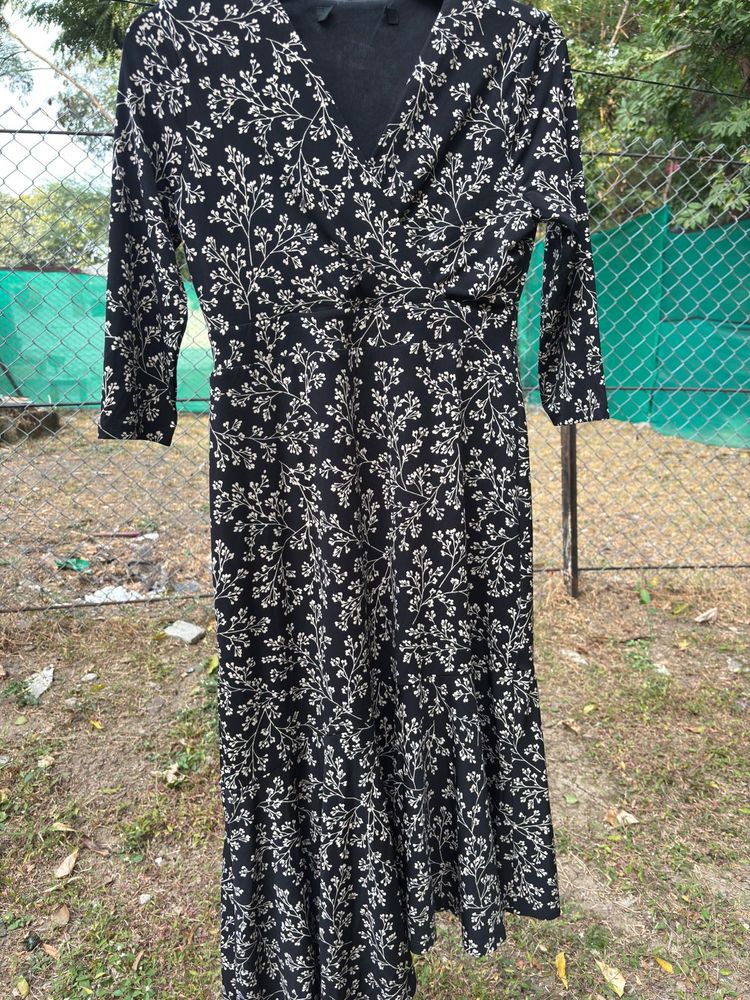 Elegant Floral Wrap Dress