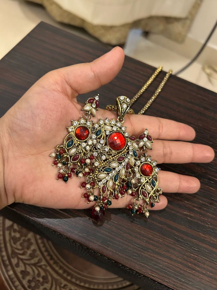 Statement Necklace &amp; Earring Set