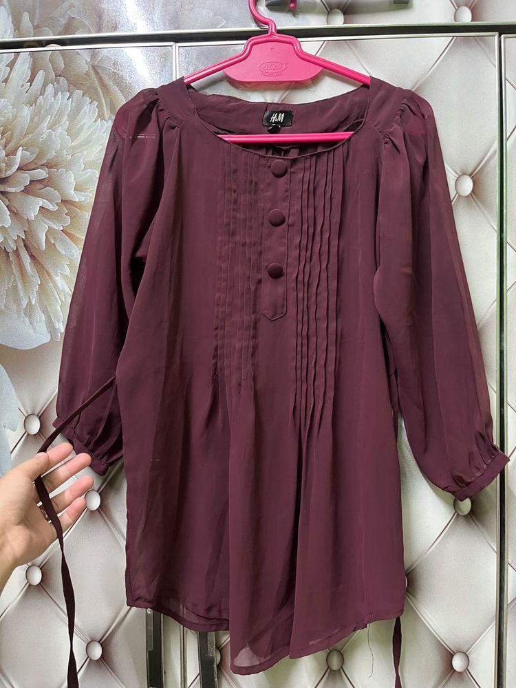H&amp;M Maroon Sheer Pleated Button-Up Top