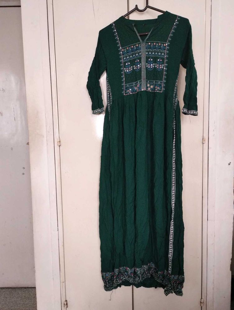 Beautiful Green Embellished Kurta