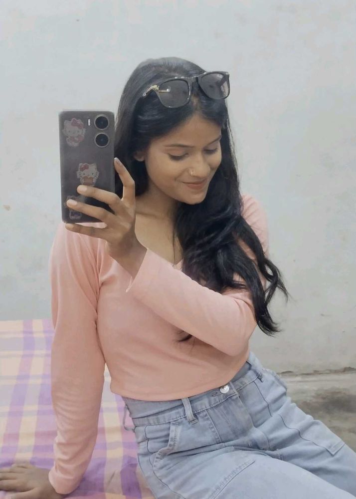 Cute Pink Long Sleeve Crop Top