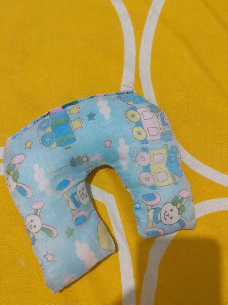 Cute Bunny &amp; Train Neck Pillow