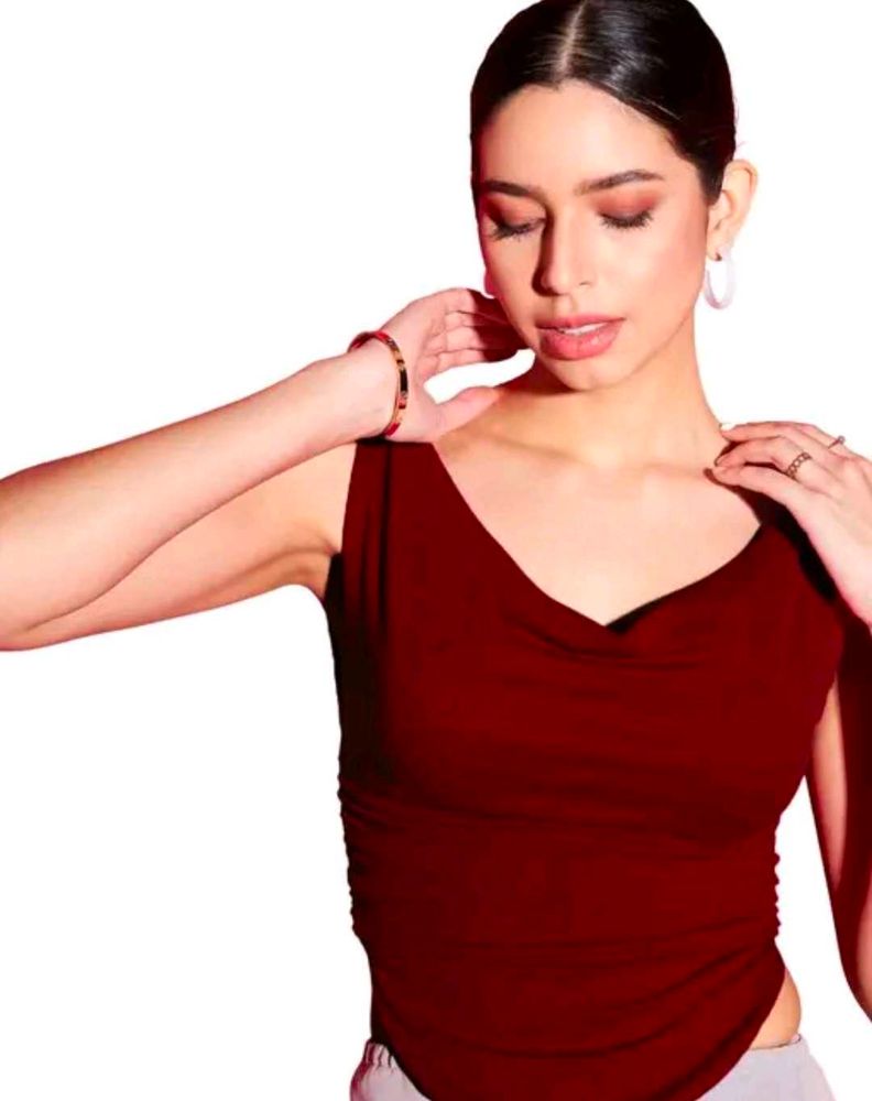Stylish Sleeveless Burgundy Top