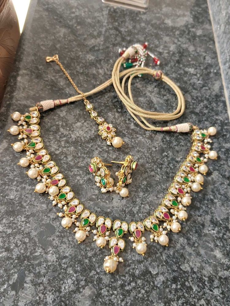 jewellery set